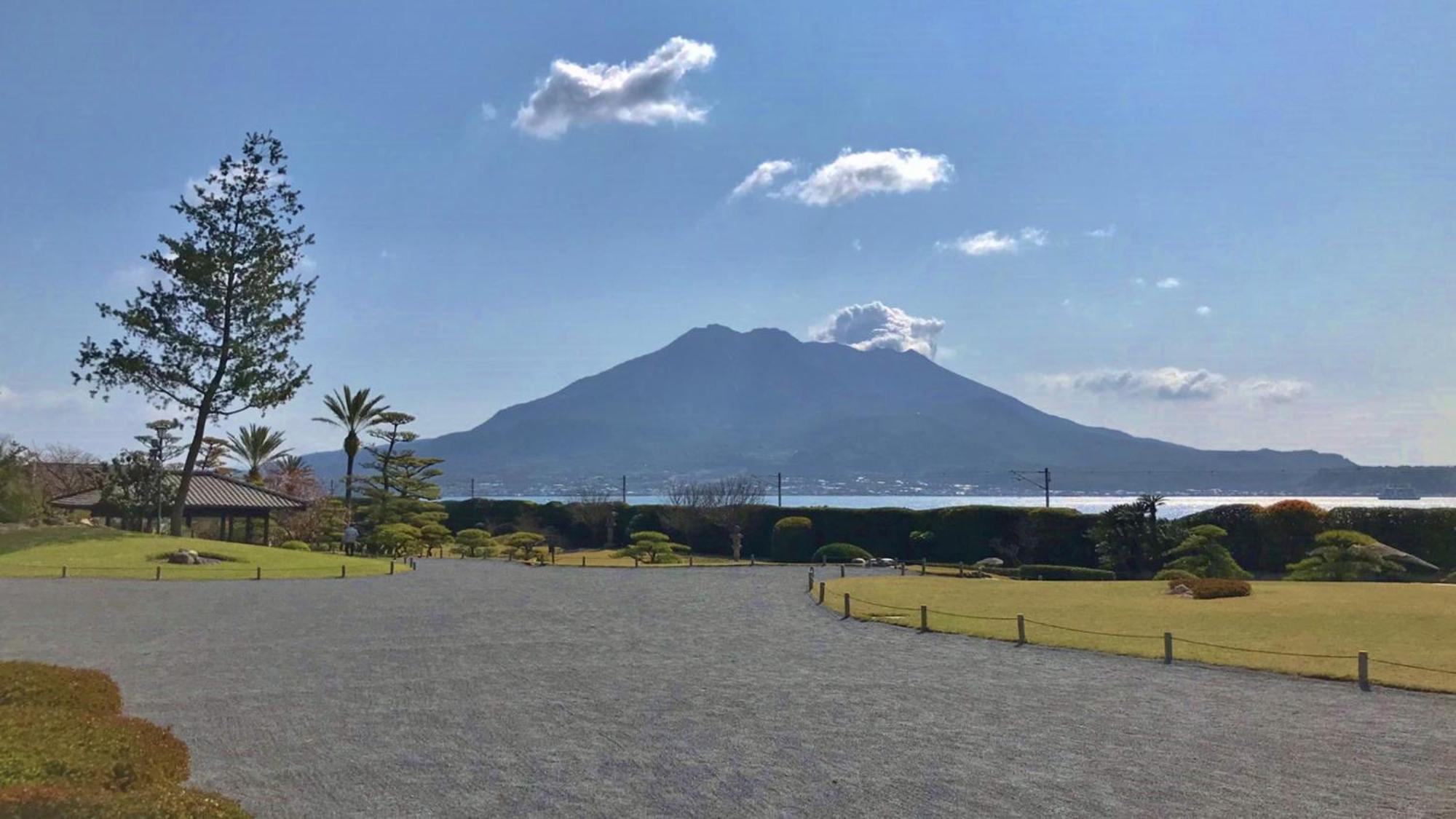 Toyoko Inn Kagoshima Chuo Eki Nishi Guchi Εξωτερικό φωτογραφία