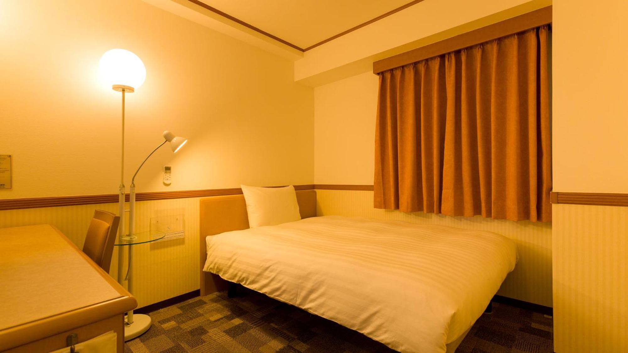 Toyoko Inn Kagoshima Chuo Eki Nishi Guchi Δωμάτιο φωτογραφία